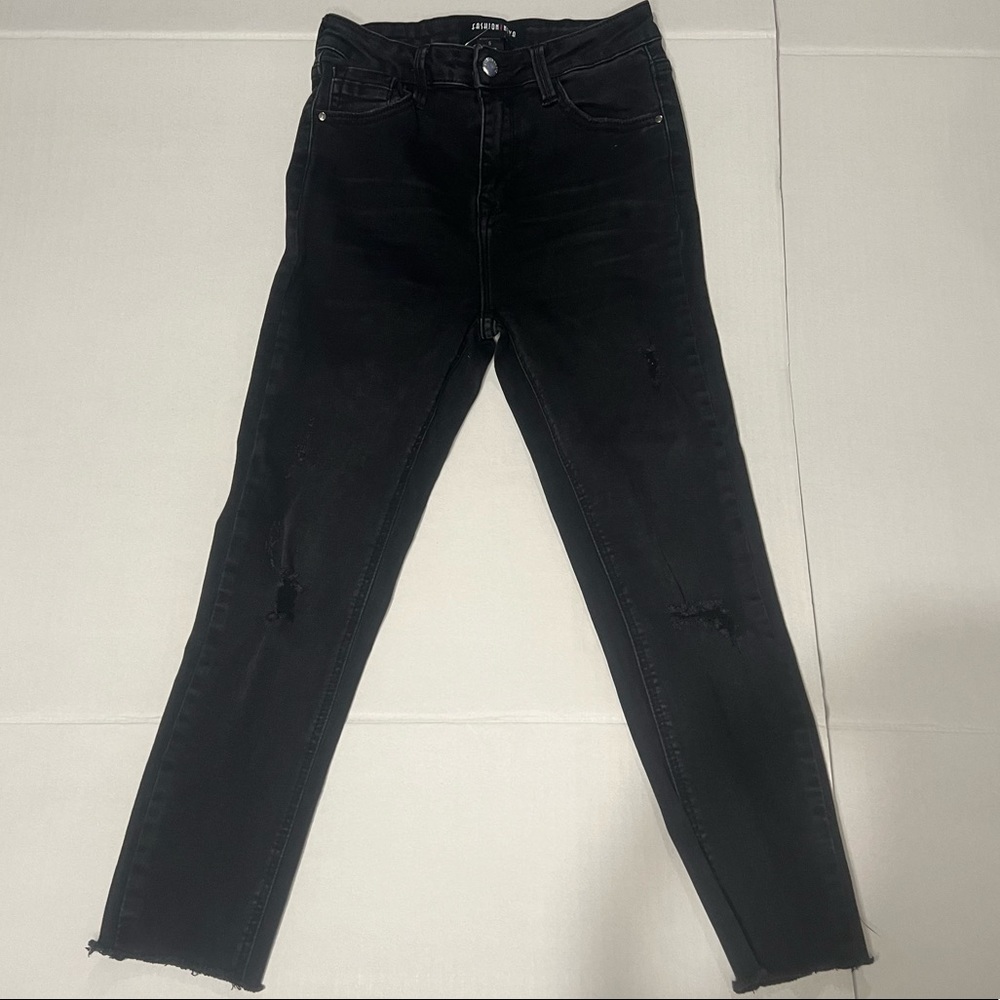 Fashion Nova Skinny Black Distressed Jeans, Size 5
